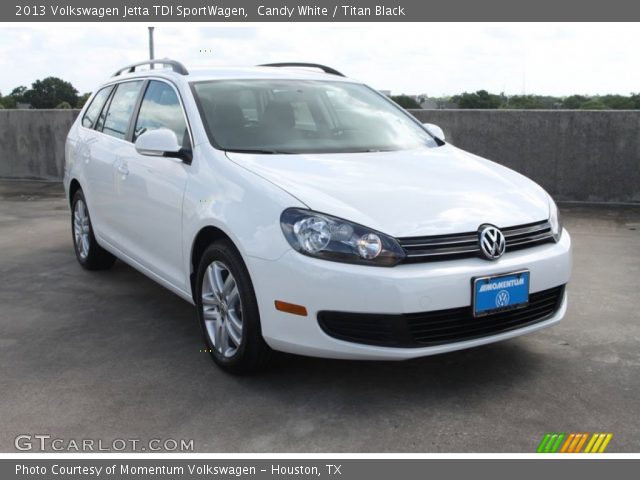 2013 Volkswagen Jetta TDI SportWagen in Candy White