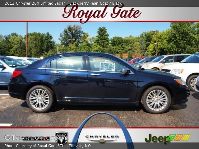 2012 Chrysler 200 Limited Sedan in Blackberry Pearl Coat