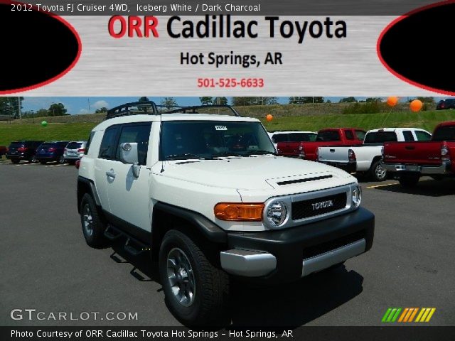 2012 Toyota FJ Cruiser 4WD in Iceberg White