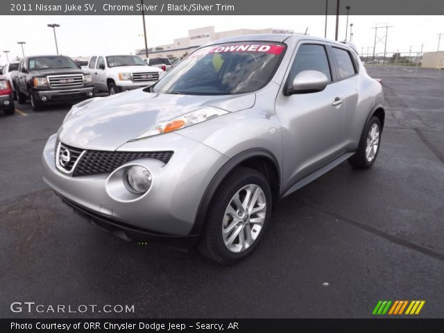 2011 Nissan Juke SV in Chrome Silver