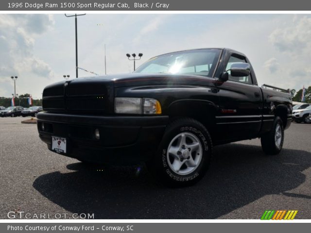 1996 Dodge Ram 1500 Sport Regular Cab in Black