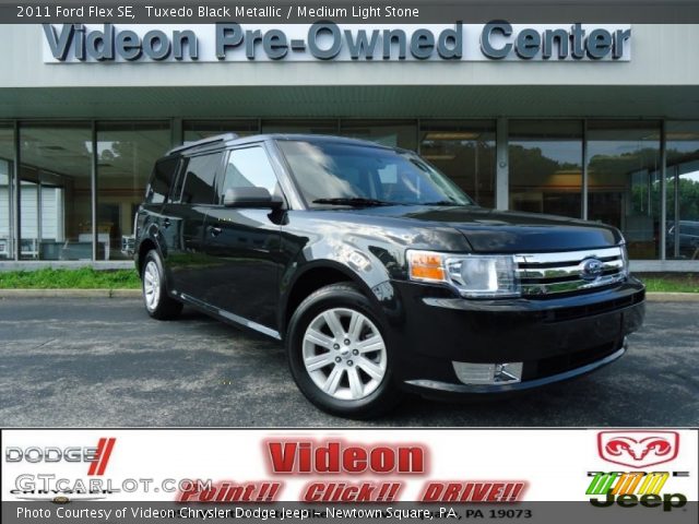 2011 Ford Flex SE in Tuxedo Black Metallic