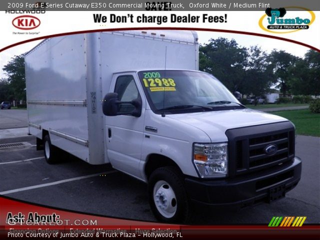 2009 Ford E Series Cutaway E350 Commercial Moving Truck in Oxford White