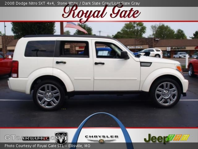 2008 Dodge Nitro SXT 4x4 in Stone White