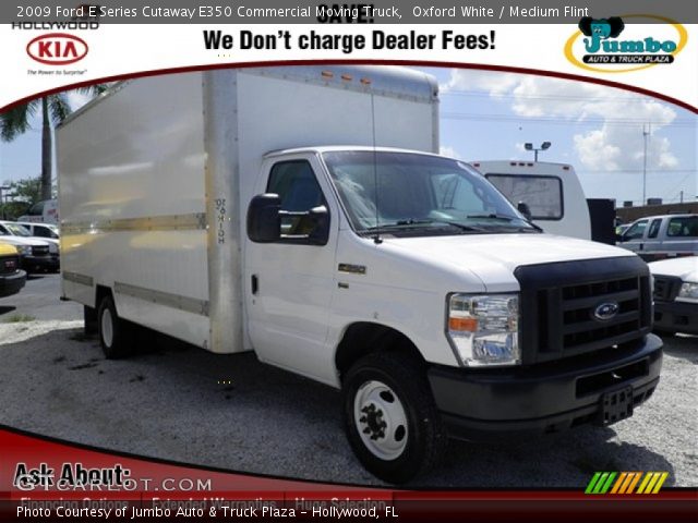 2009 Ford E Series Cutaway E350 Commercial Moving Truck in Oxford White