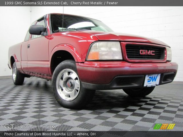 1999 GMC Sonoma SLS Extended Cab in Cherry Red Metallic