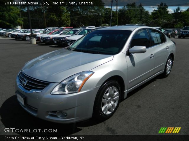 2010 Nissan Altima 2.5 S in Radiant Silver
