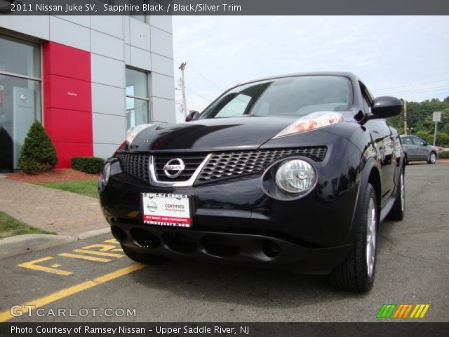2011 Nissan Juke SV in Sapphire Black