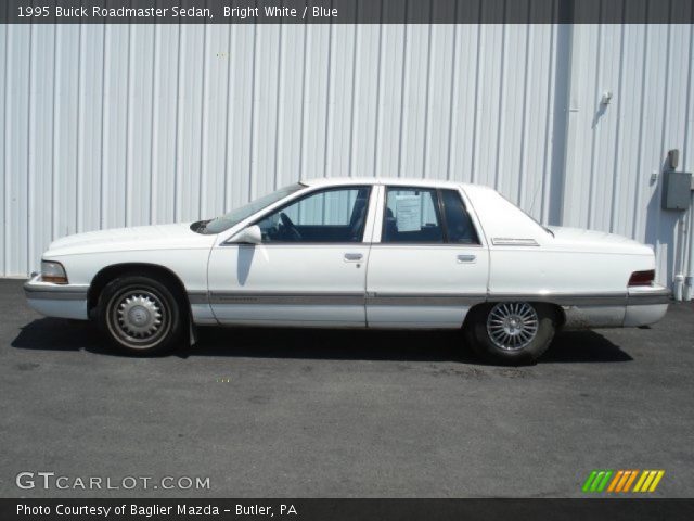 1995 Buick Roadmaster Sedan in Bright White