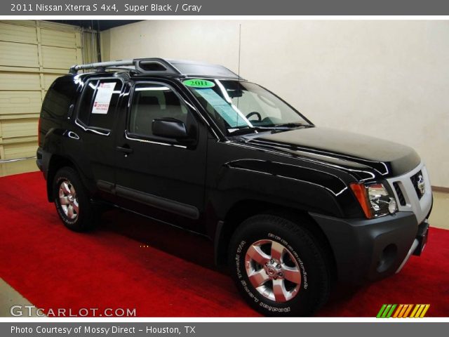 2011 Nissan Xterra S 4x4 in Super Black