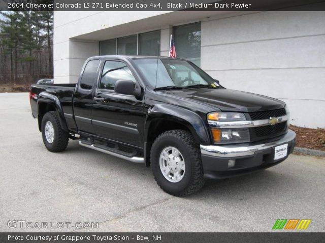 2004 Chevrolet Colorado LS Z71 Extended Cab 4x4 in Black