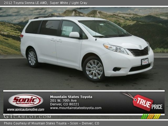 2012 Toyota Sienna LE AWD in Super White