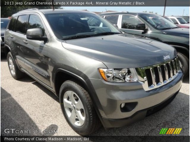 2013 Jeep Grand Cherokee Laredo X Package 4x4 in Mineral Gray Metallic