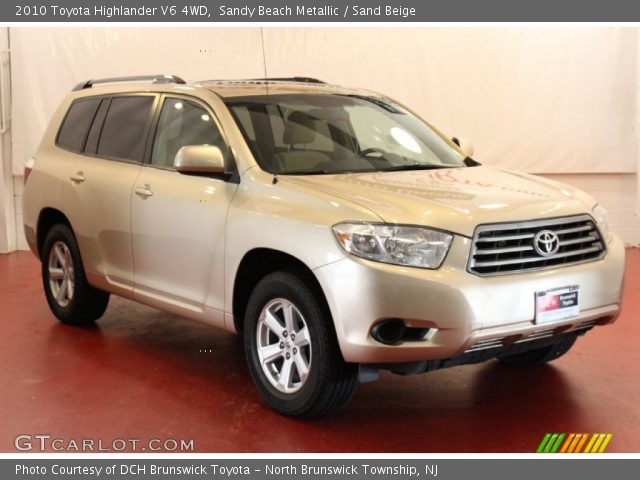 2010 Toyota Highlander V6 4WD in Sandy Beach Metallic