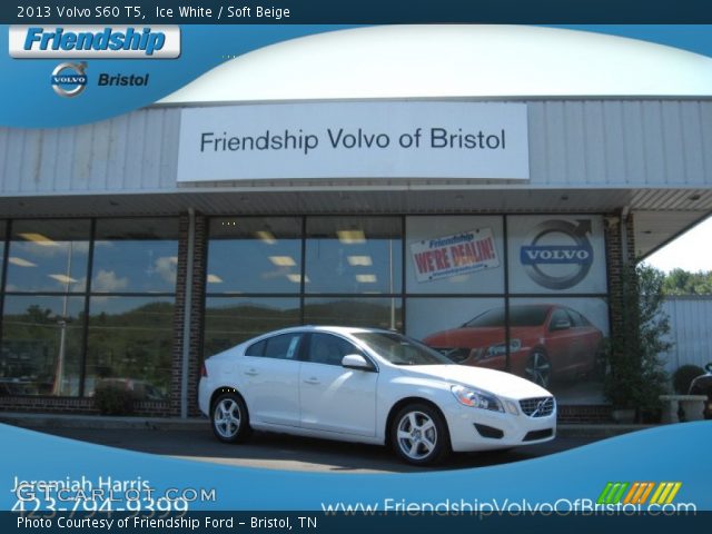 2013 Volvo S60 T5 in Ice White
