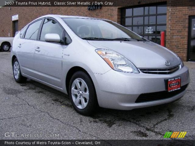 2007 Toyota Prius Hybrid in Classic Silver Metallic