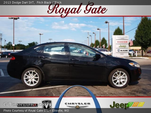 2013 Dodge Dart SXT in Pitch Black