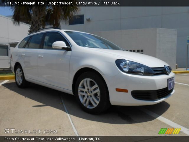 2013 Volkswagen Jetta TDI SportWagen in Candy White