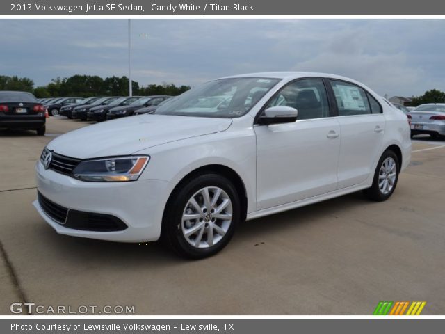 2013 Volkswagen Jetta SE Sedan in Candy White