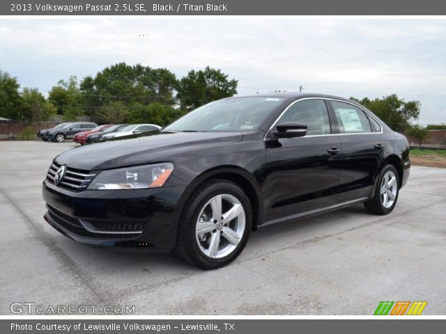 2013 Volkswagen Passat 2.5L SE in Black