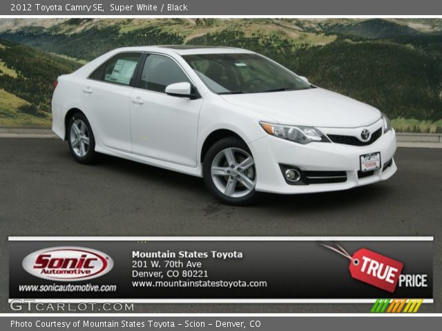 2012 Toyota Camry SE in Super White