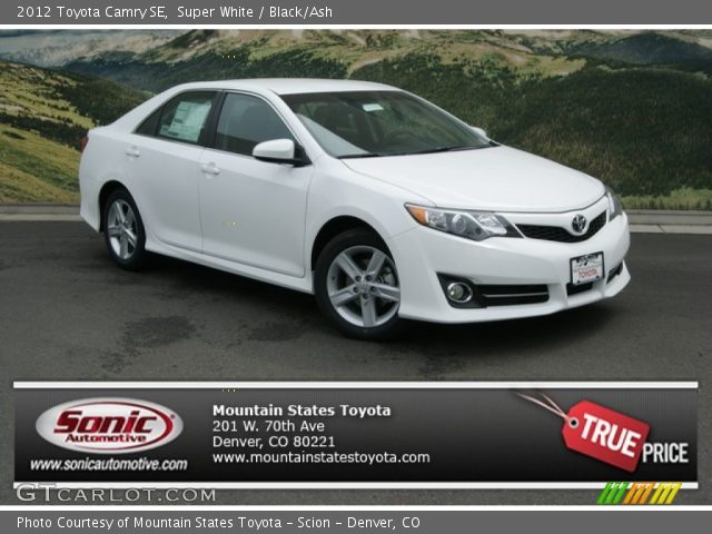 2012 Toyota Camry SE in Super White