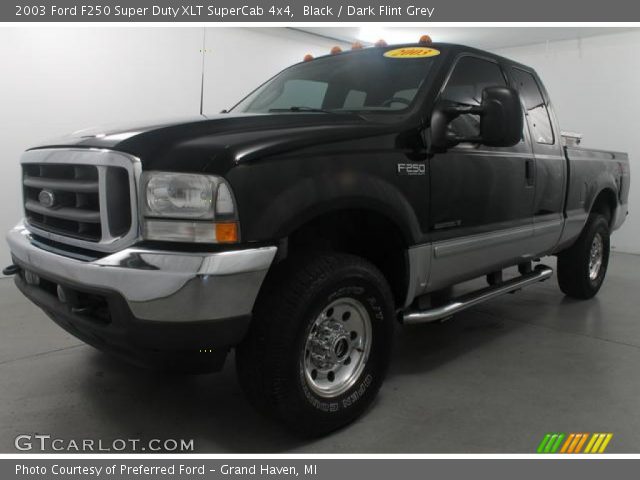 2003 Ford F250 Super Duty XLT SuperCab 4x4 in Black