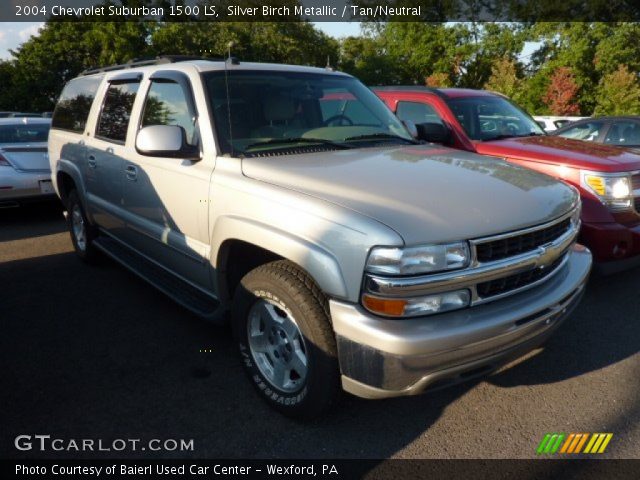 2004 Chevrolet Suburban 1500 LS in Silver Birch Metallic