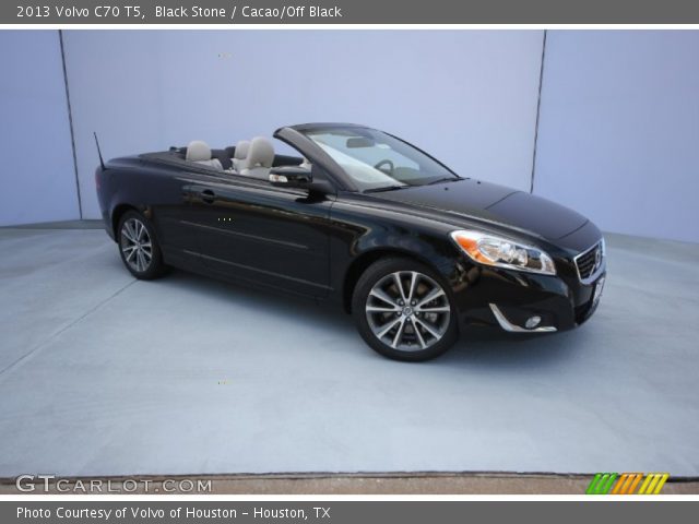 2013 Volvo C70 T5 in Black Stone