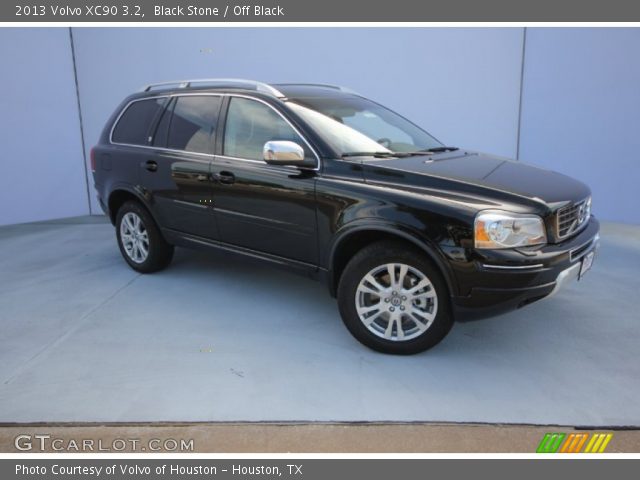 2013 Volvo XC90 3.2 in Black Stone