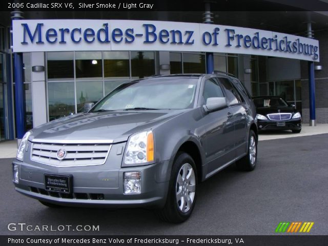 2006 Cadillac SRX V6 in Silver Smoke