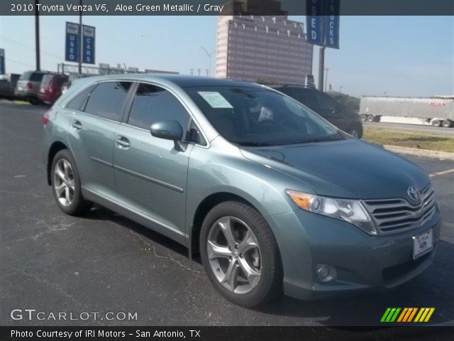 2010 Toyota Venza V6 in Aloe Green Metallic