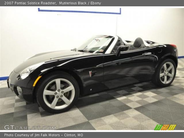 2007 Pontiac Solstice Roadster in Mysterious Black