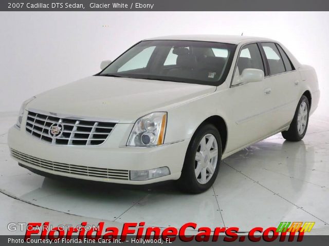 2007 Cadillac DTS Sedan in Glacier White