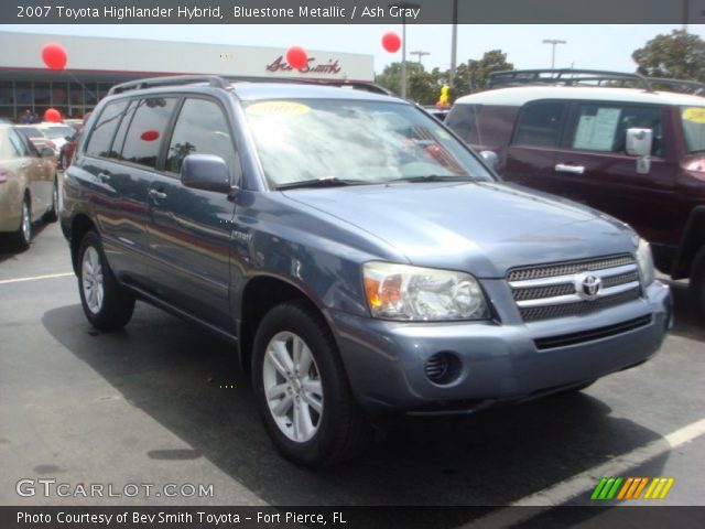 2007 Toyota Highlander Hybrid in Bluestone Metallic