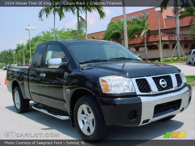 2004 Nissan Titan SE King Cab in Galaxy Black