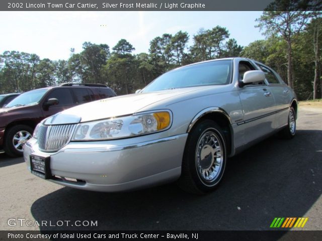 2002 Lincoln Town Car Cartier in Silver Frost Metallic