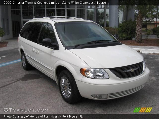 2002 Chrysler Town & Country Limited in Stone White Clearcoat