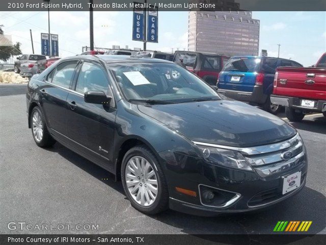 2010 Ford Fusion Hybrid in Tuxedo Black Metallic