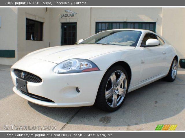 2009 Jaguar XK XK8 Coupe in Porcelain