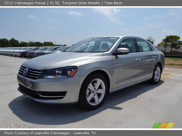 2013 Volkswagen Passat 2.5L SE in Tungsten Silver Metallic