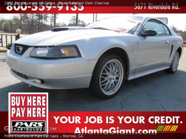 2003 Ford Mustang V6 Coupe in Silver Metallic