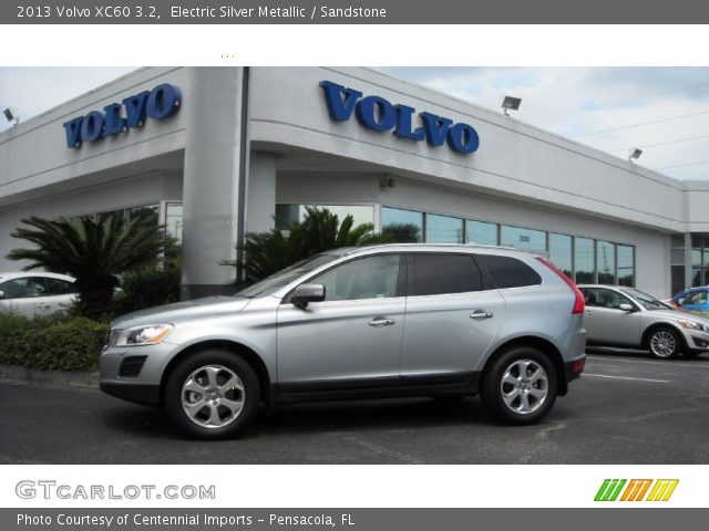 2013 Volvo XC60 3.2 in Electric Silver Metallic