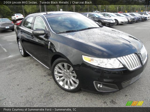 2009 Lincoln MKS Sedan in Tuxedo Black Metallic
