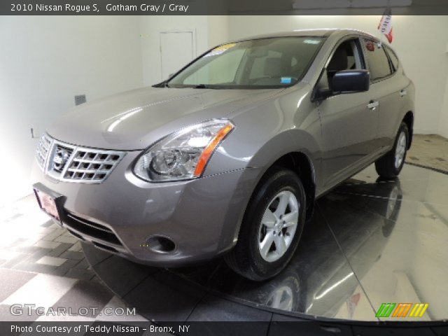 2010 Nissan Rogue S in Gotham Gray