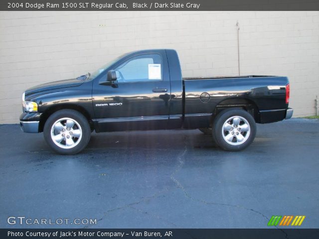2004 Dodge Ram 1500 SLT Regular Cab in Black