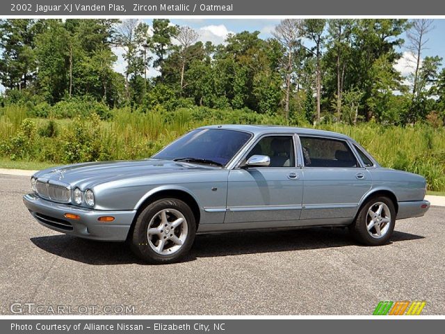 2002 Jaguar XJ Vanden Plas in Zircon Metallic