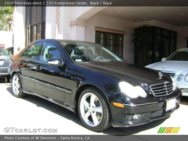 2005 Mercedes-Benz C 230 Kompressor Sedan in Black