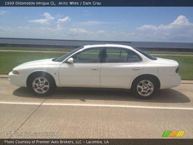 1999 Oldsmobile Intrigue GL in Arctic White