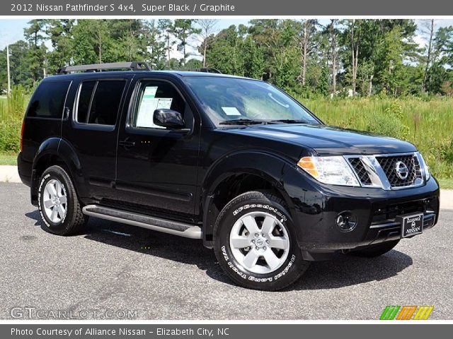 2012 Nissan Pathfinder S 4x4 in Super Black